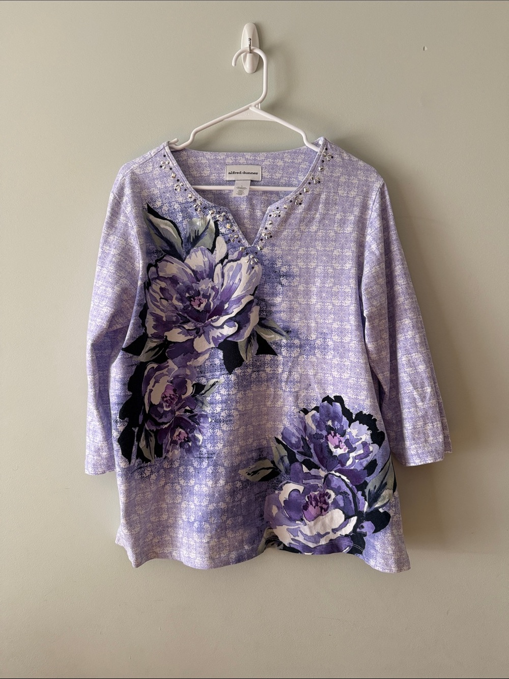 Alfred Dunner Lavender and Purple Floral Embellished V-Neck Tunic